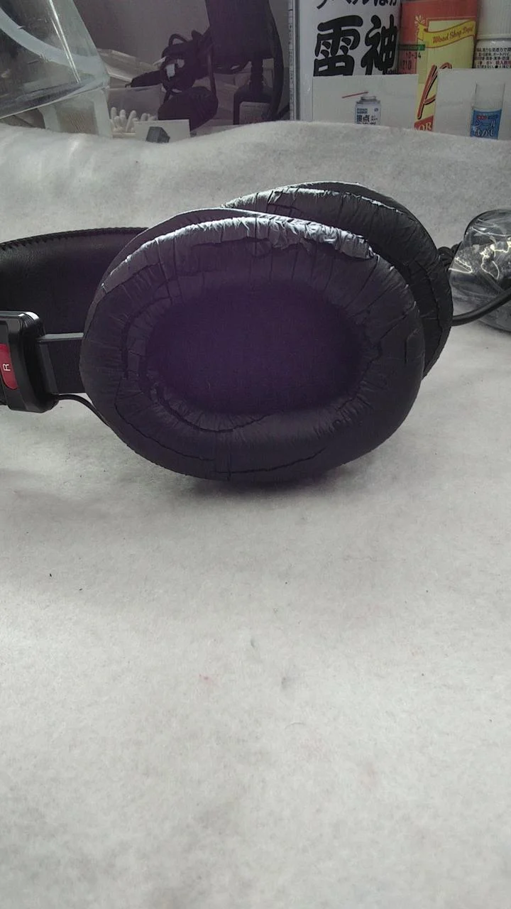 SONY Monitor-Kopfhörer MDR-7506 (Ohrpolster abgenutzt)