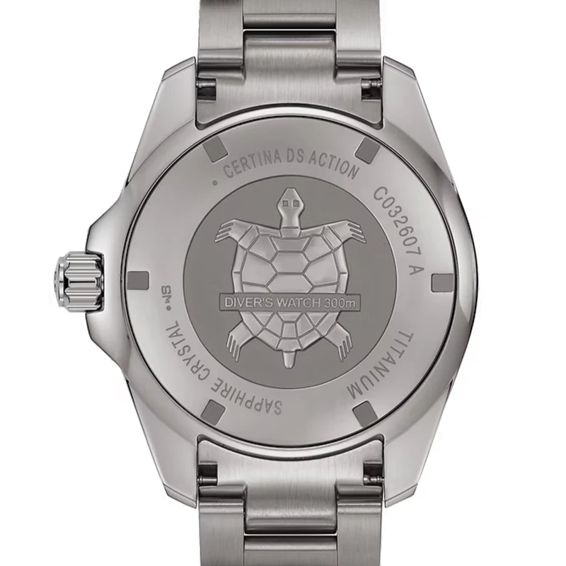 DS Action Diver Powermatic 80 Titanium 43mm - Black on Bracelet