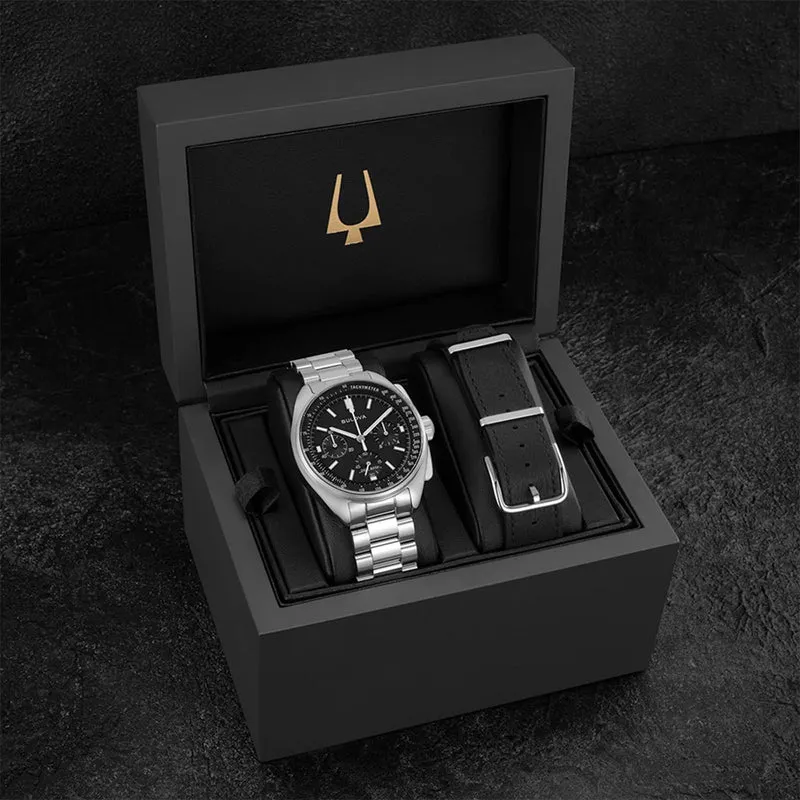 Lunar Pilot 43.5mm - Black on Bracelet