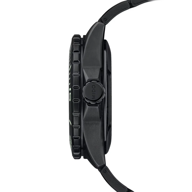 Ocean Star 600 Chronometer DLC - Black on Bracelet w/ Additional Rubber Strap