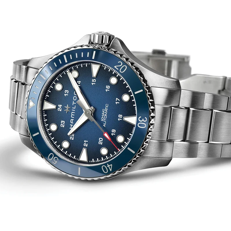 Khaki Navy Scuba Auto 43mm - Blue on Bracelet