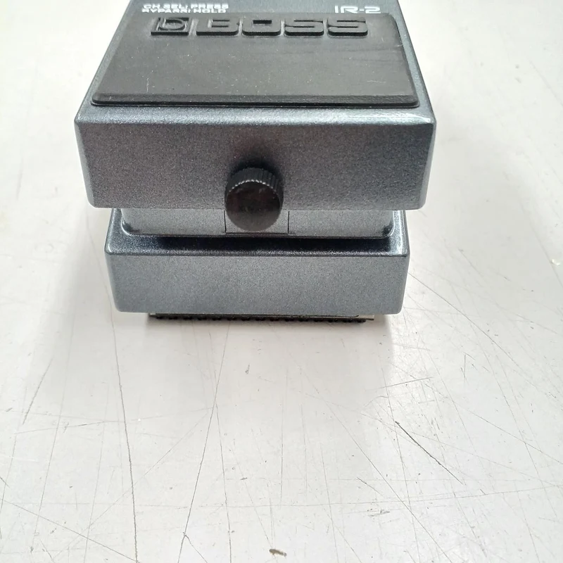 BOSS Effektpedal IR-2