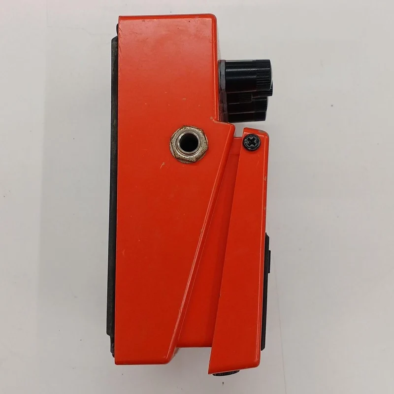 BOSS Effektpedal MD-2
