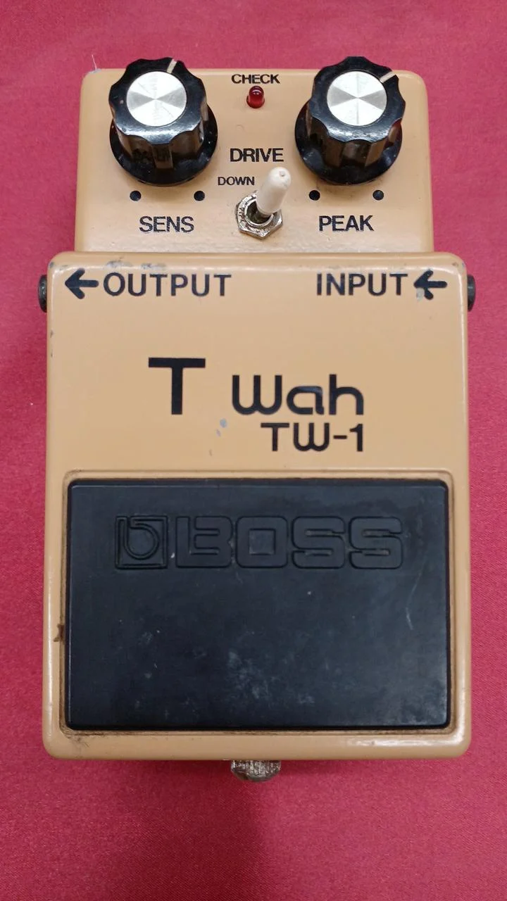BOSS Effektpedal TW-1