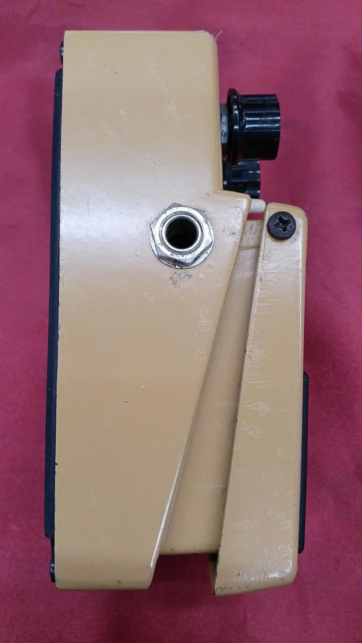BOSS Effektpedal TW-1