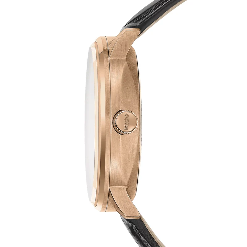 Commander Gradient 40mm - Black on Leather Strap