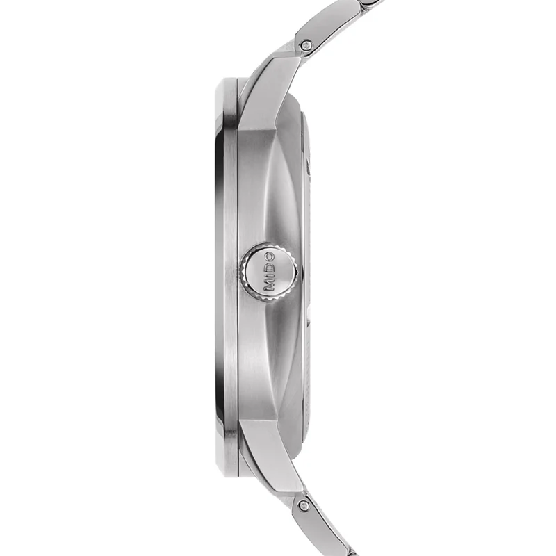Commander Gradient 40mm - Black on Bracelet