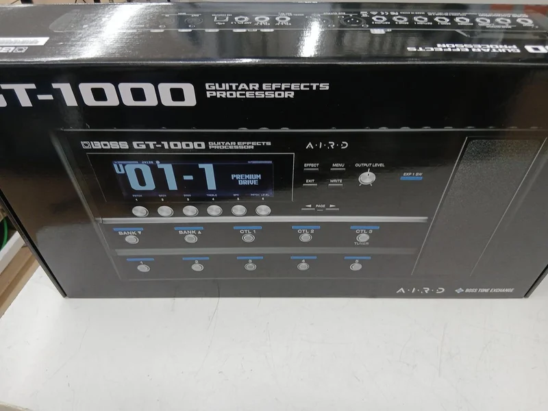 BOSS Multi-Effektgerät GT-1000