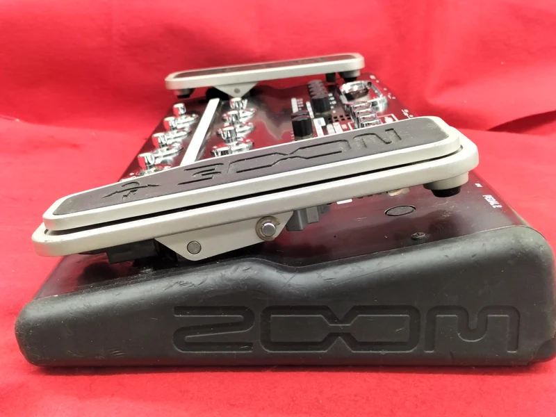 ZOOM Multi-Effektpedal G9.2TT