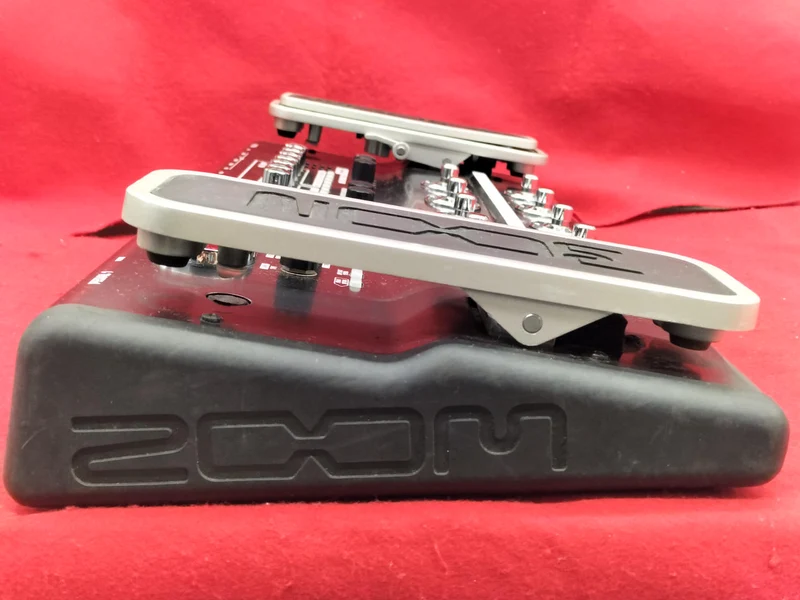 ZOOM Multi-Effektpedal G9.2TT