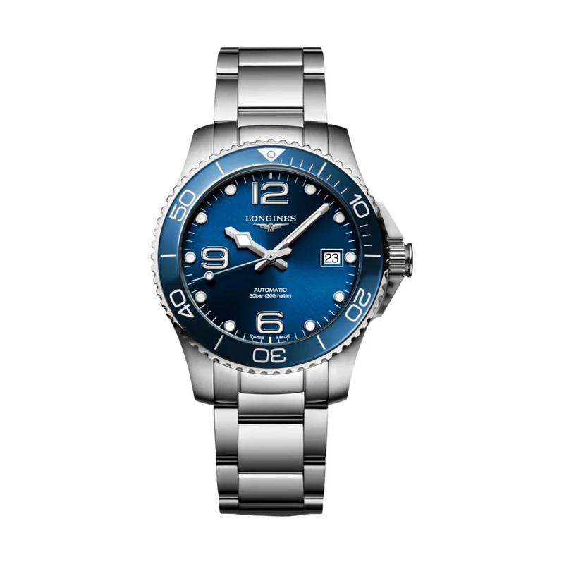 HydroConquest 39mm - Blue on Bracelet