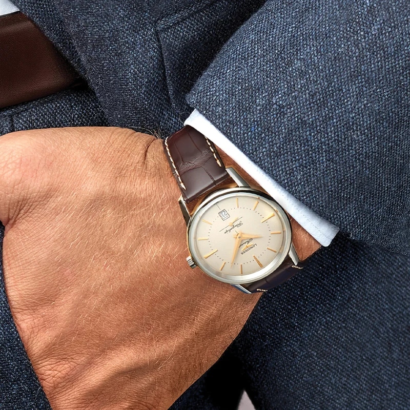 Flagship Heritage 38.5mm - Ivory on Leather Strap