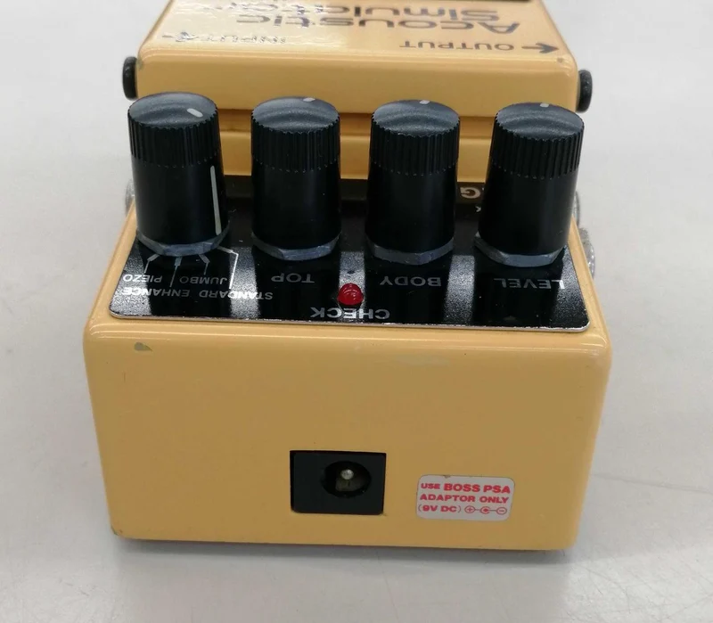 BOSS Effektpedal AC-2