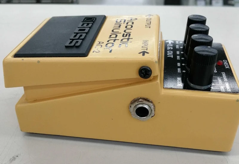 BOSS Effektpedal AC-2