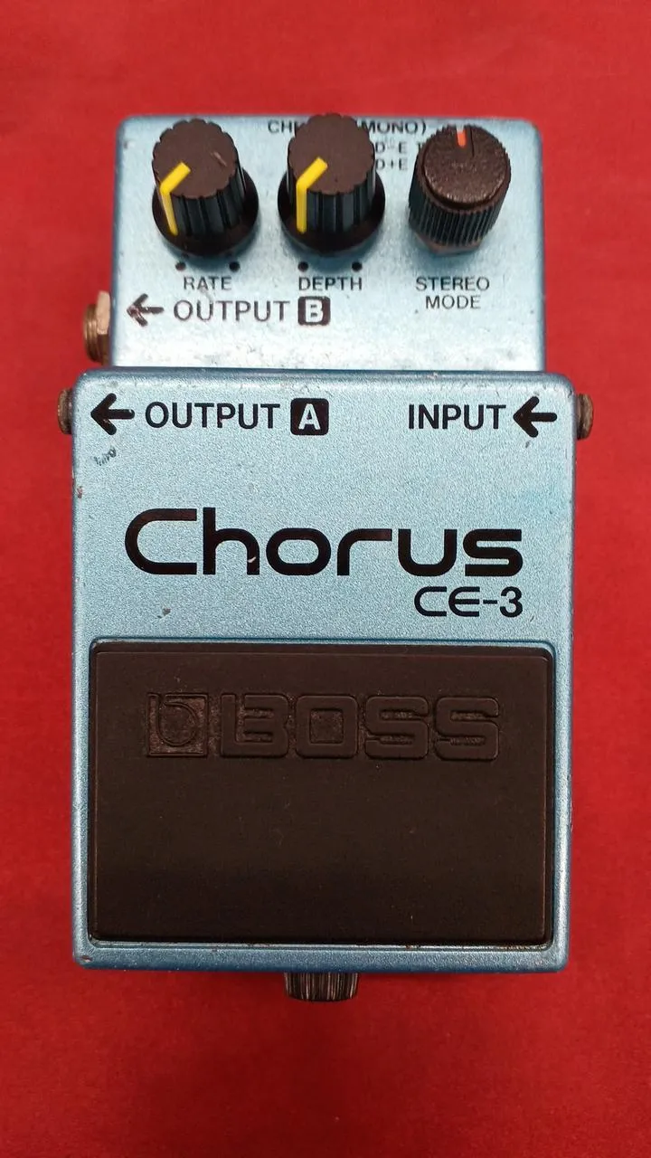 BOSS Effektpedal CE-3