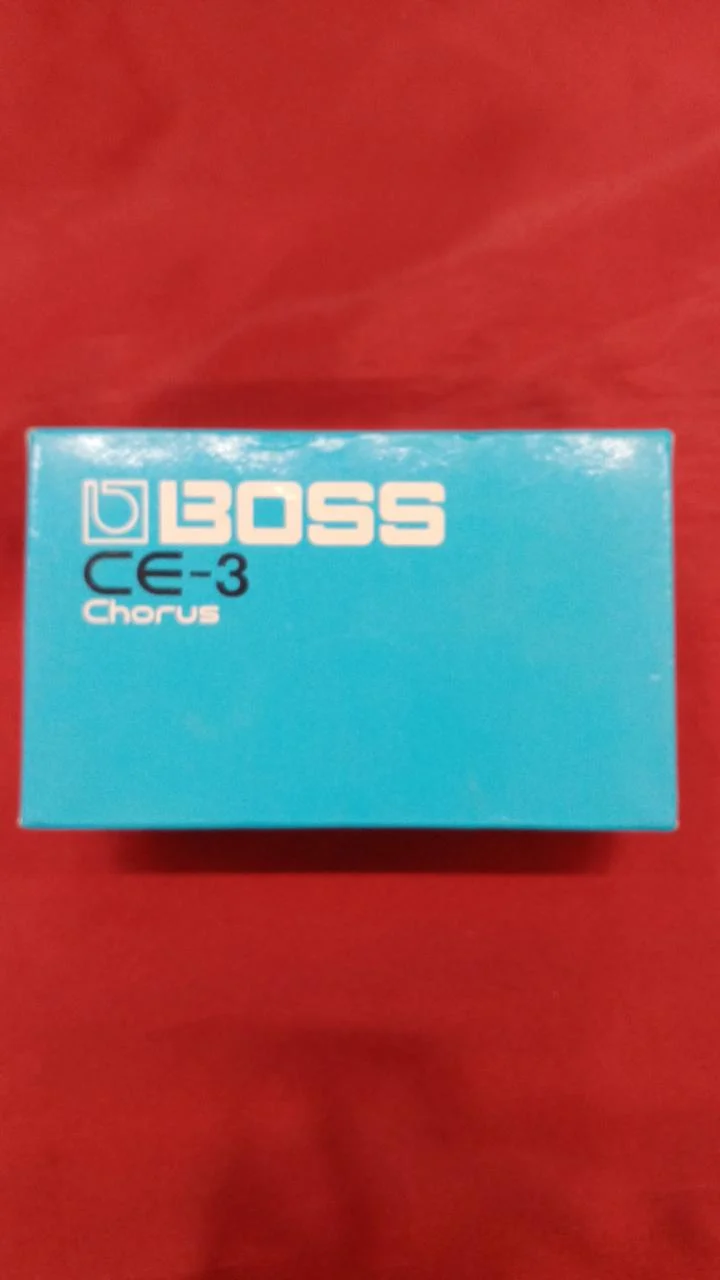 BOSS Effektpedal CE-3