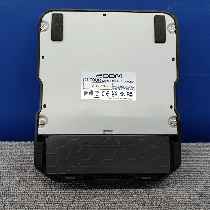 ZOOM Multi-Effektpedal G1FOUR