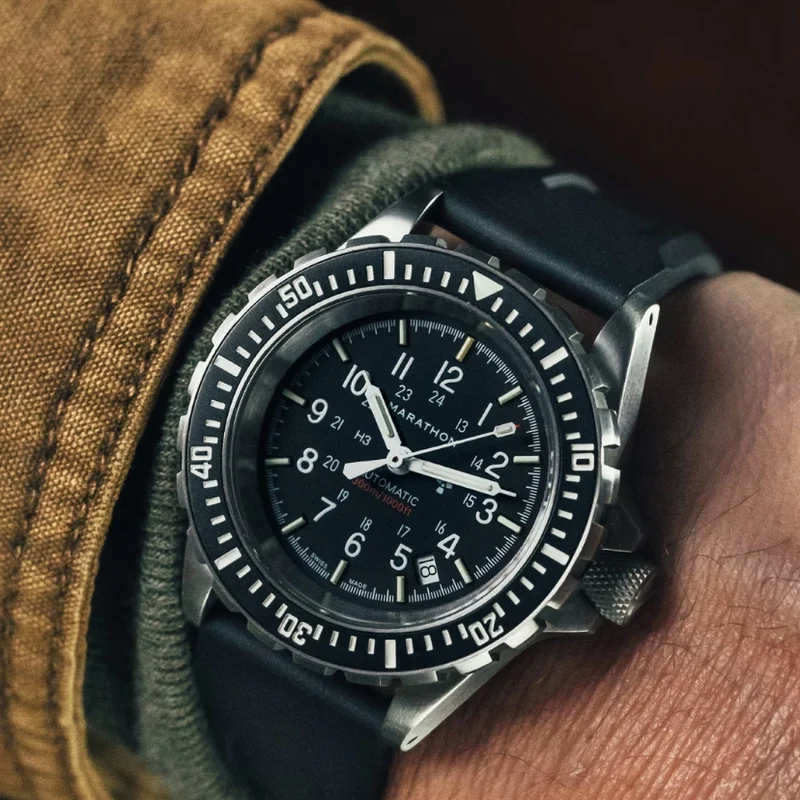 GSAR Diver's Automatic 41mm - Black on Rubber Strap