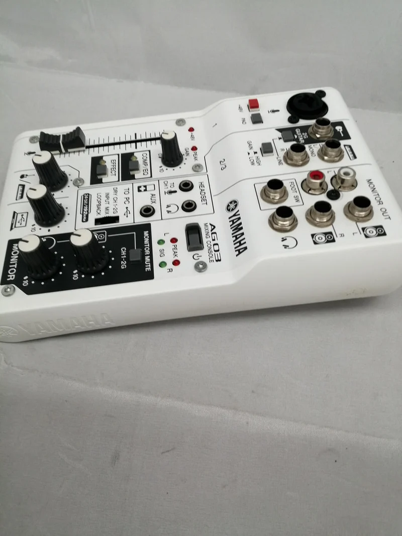 YAMAHA Audio-Interface AG03