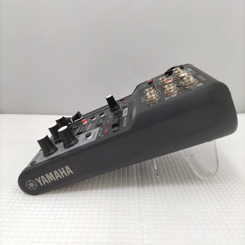 YAMAHA Live-Streaming-Mixer AG03MK2