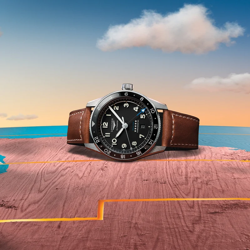 Spirit Zulu Time 42mm - Black on Leather Strap