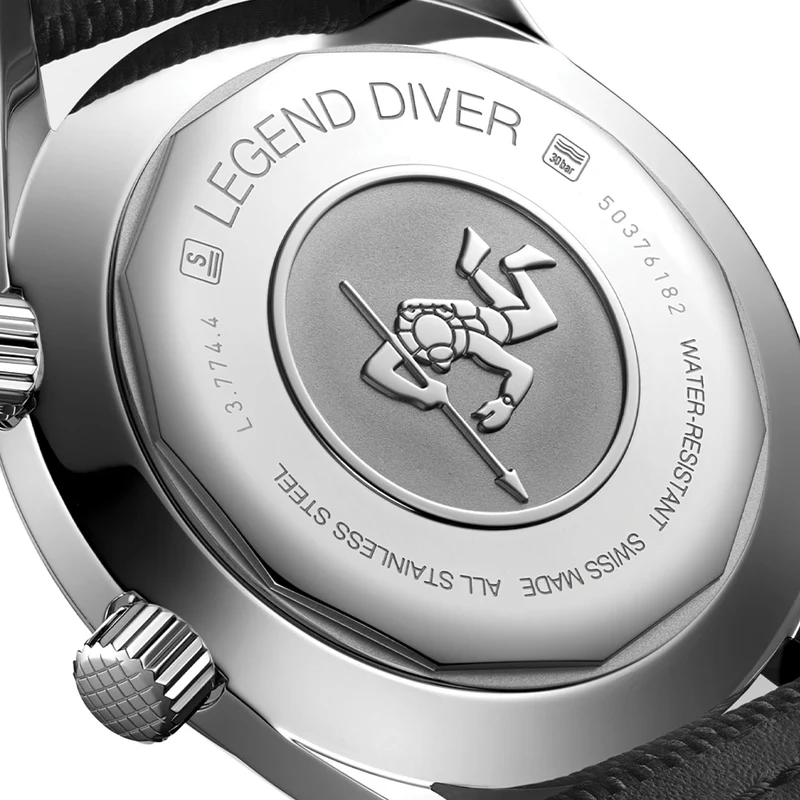 Legend Diver 42mm - Blue on Leather Strap