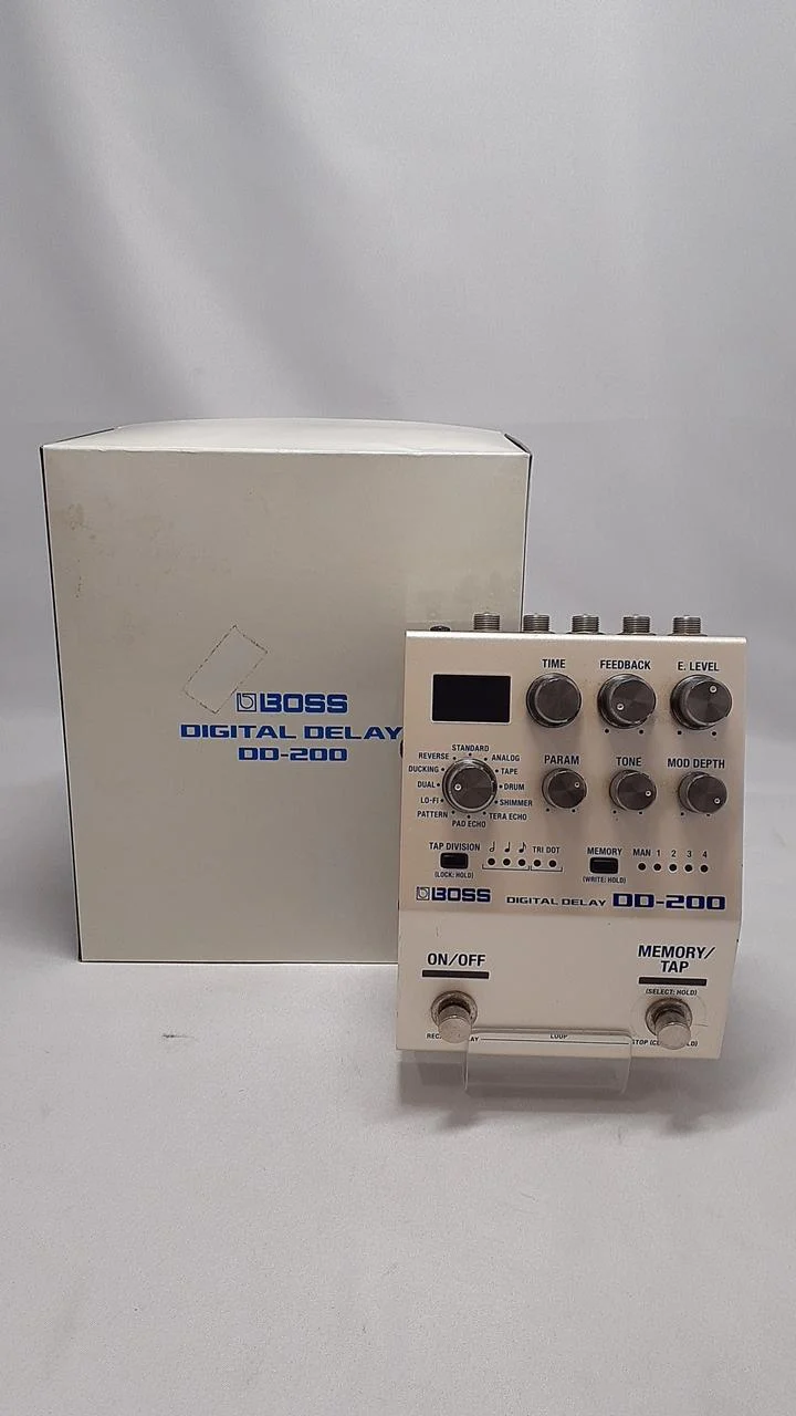 BOSS Effektpedal DD-200