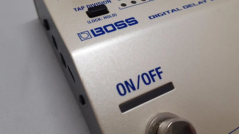 BOSS Effektpedal DD-200
