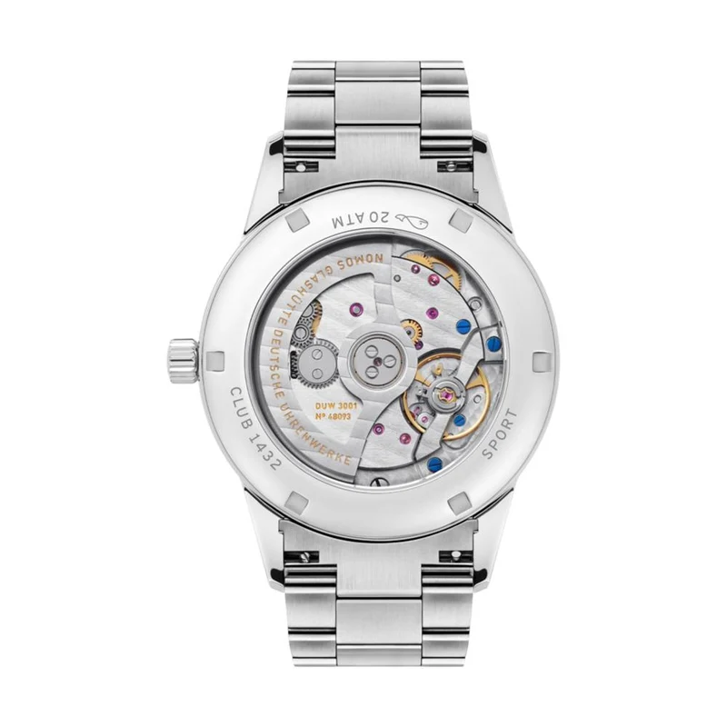Club Sport Neomatik Tabac 39mm - Brown on Bracelet
