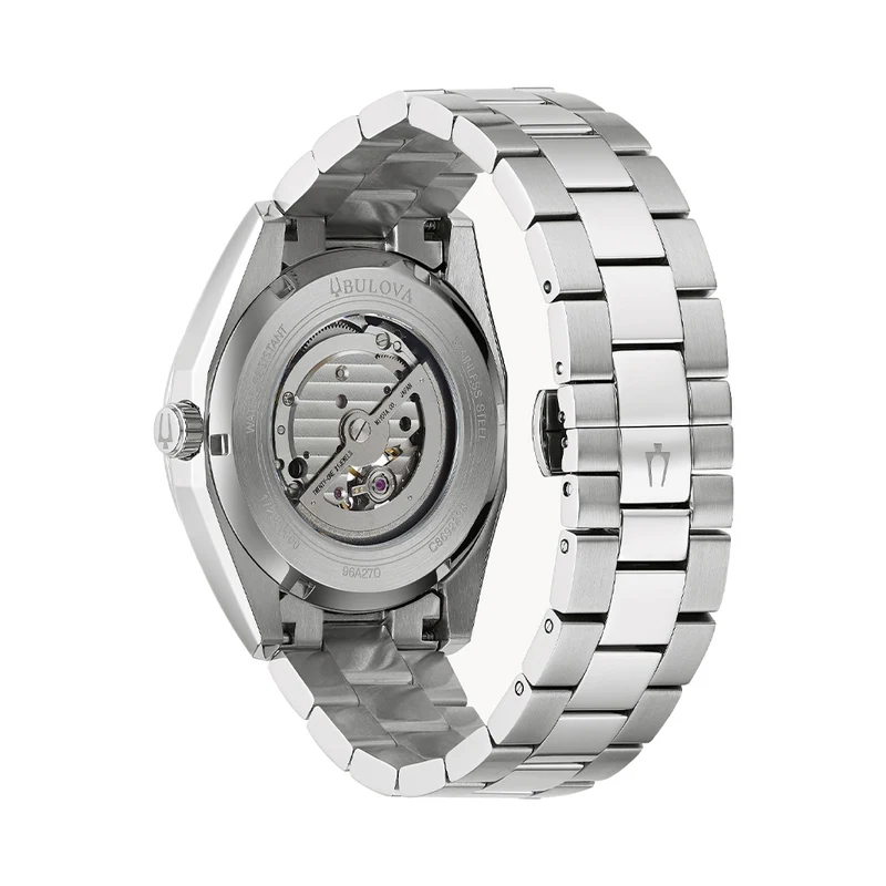 Surveyor 2021 42mm - Black on Bracelet