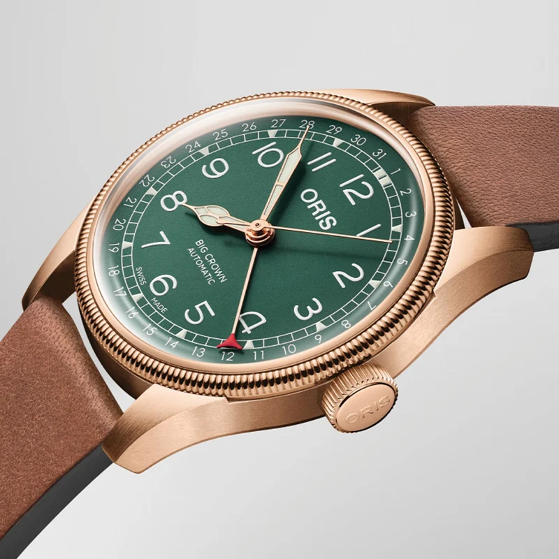 Big Crown Pointer Date 80th Anniversary Edition 40mm - Green on Leather Strap