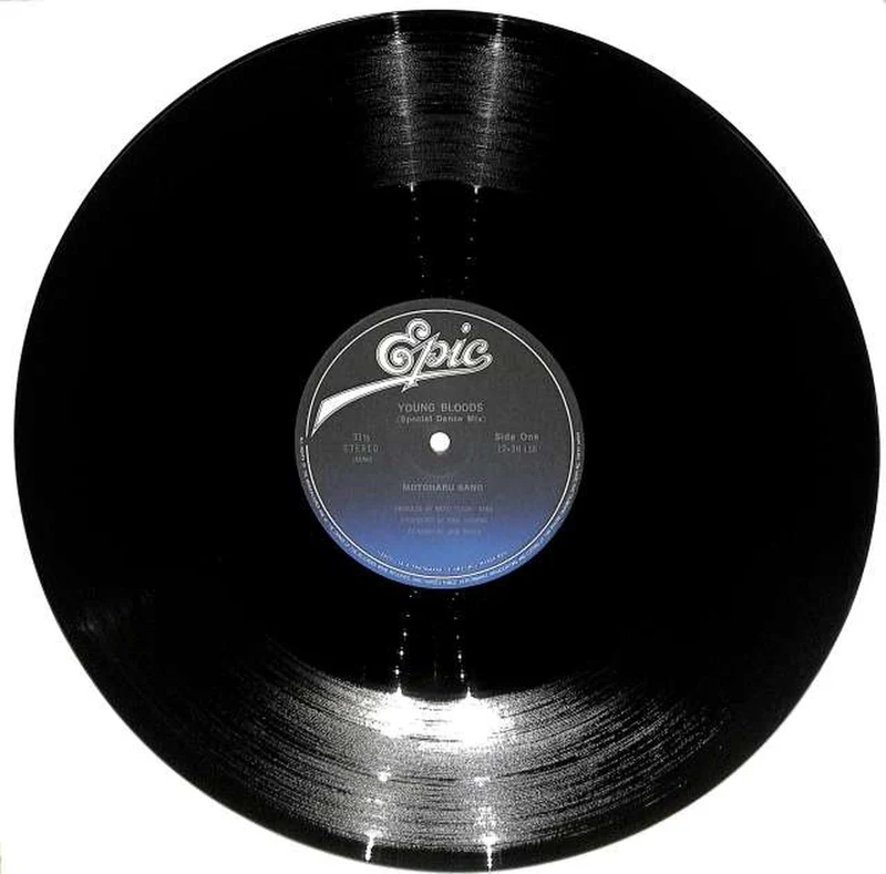 EPIIC Sony Motoharu Sano "Young Bloods" 12.3H-158
