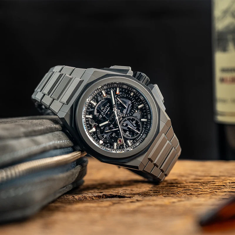Defy Extreme Skeleton Titanium 45mm - Grey on Bracelet