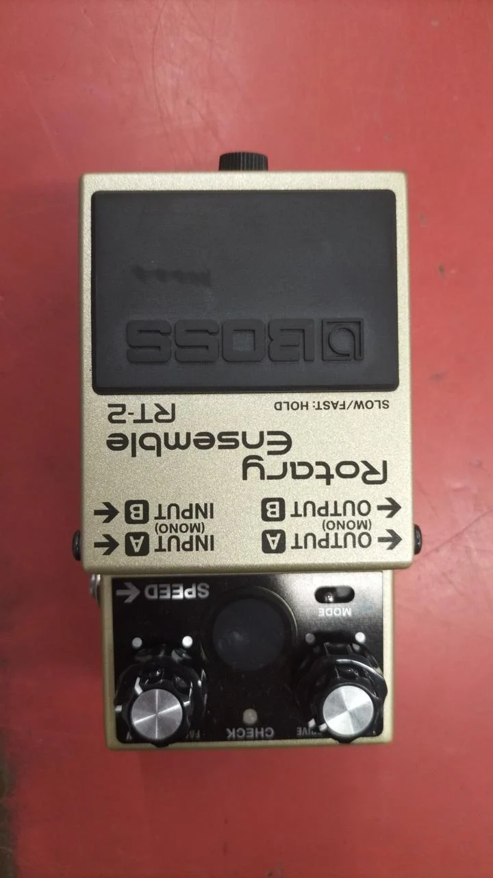 BOSS Effektpedal RT-2