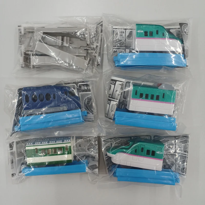 TAKARATOMY Kapselspielzeug Plarail