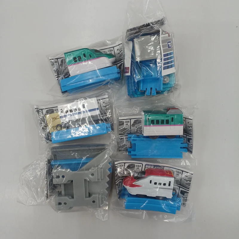 TAKARATOMY Kapselspielzeug Plarail
