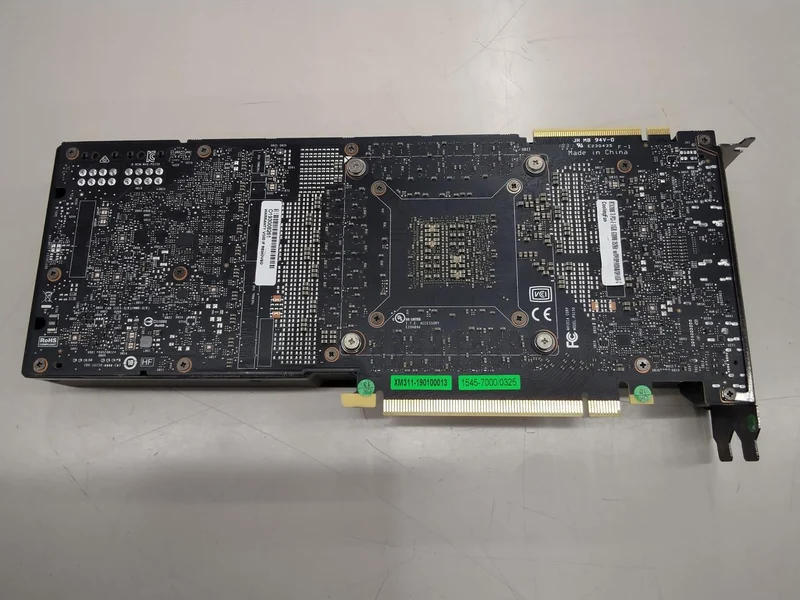 NVIDIA Haupteinheit (nur): Grafikkarte: GEFORCE RTX2080