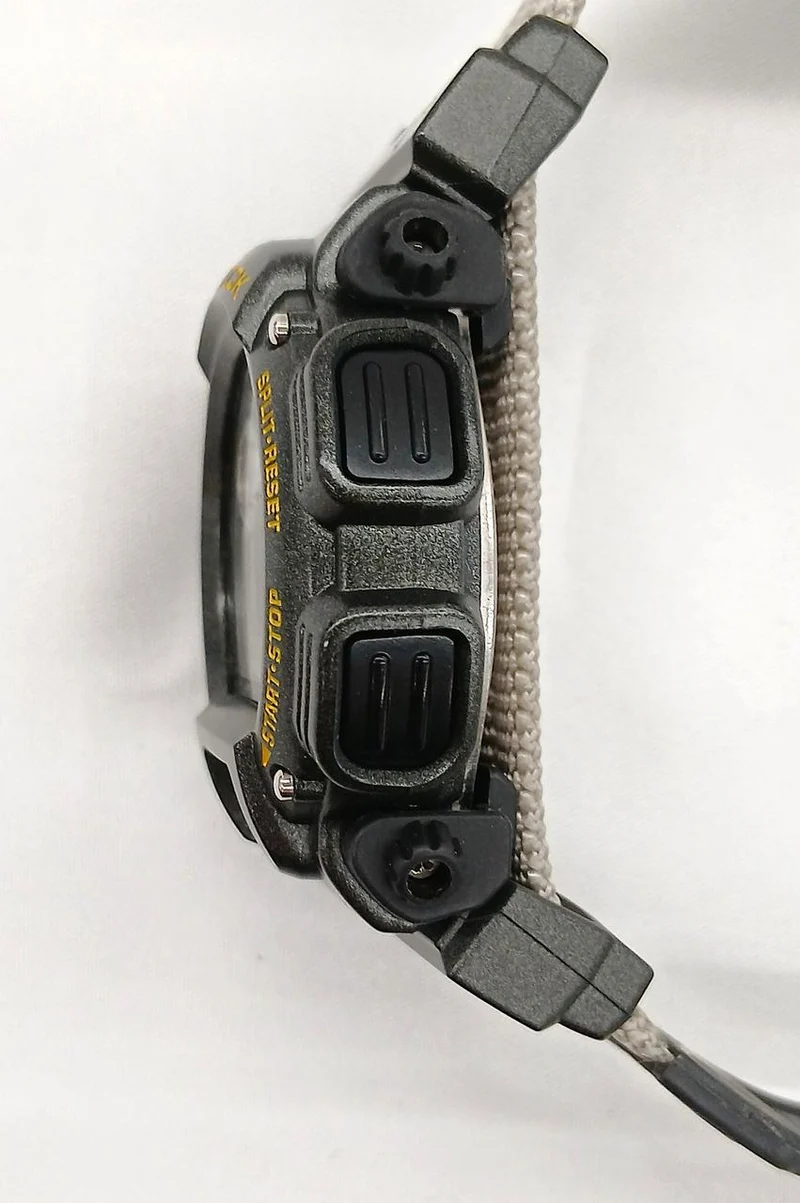 CASIO G-SHOCK DW-9000