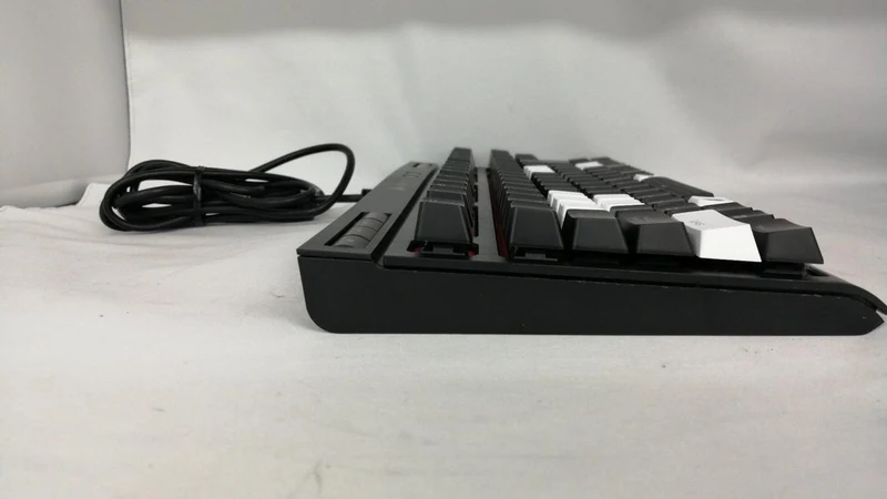 CORSAIR Gaming-Tastatur RGB0037