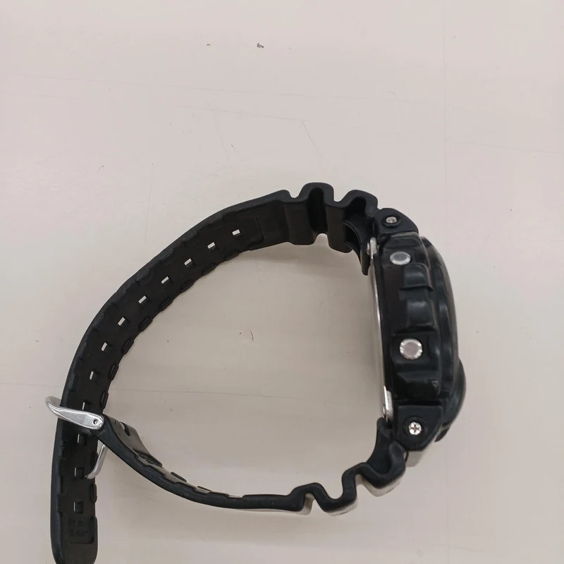 CASIO *LCD mit vielen Kratzern GW-6900