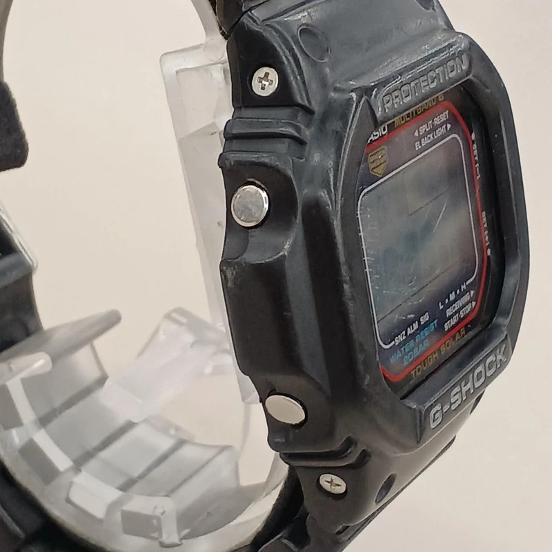 CASIO *LCD zerkratzt GW-M5610