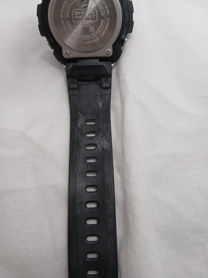 CASIO G-SHOCK GST-W100G