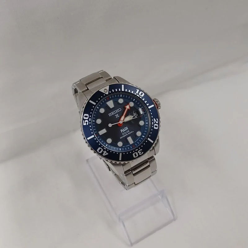 SEIKO Solar Divers V157-0DF0