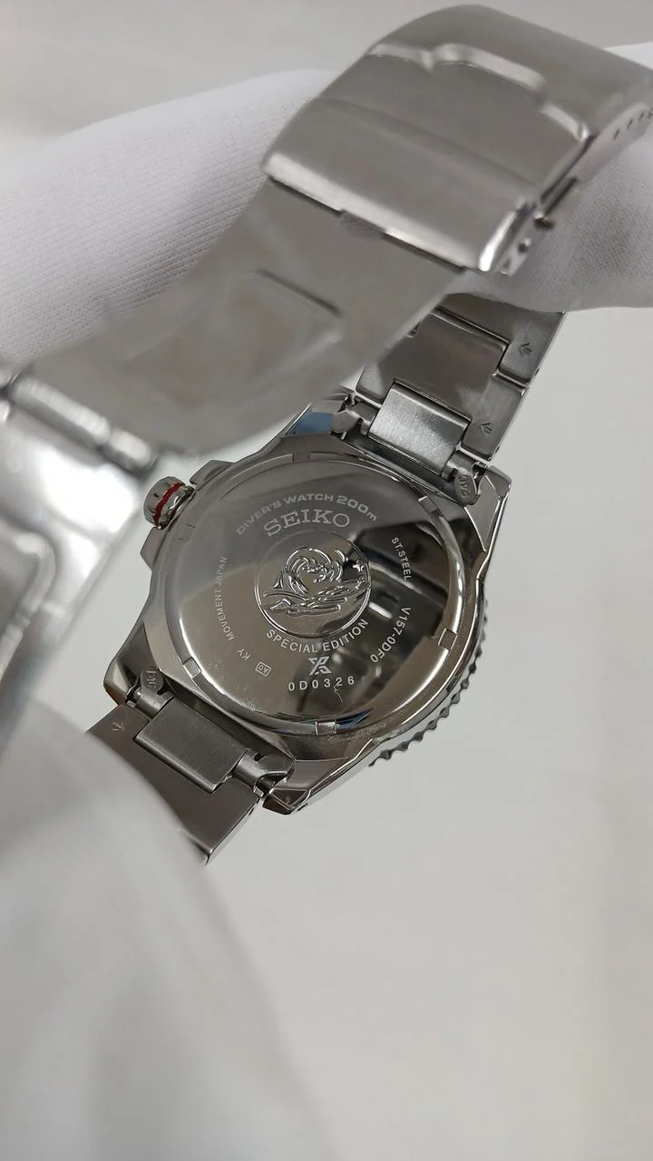SEIKO Solar Divers V157-0DF0