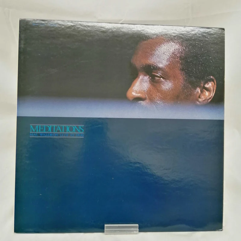 VICTOR [EX] Mediationen / Mediationen / Mal Wall SMJX-10147