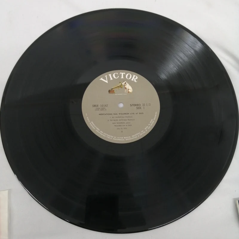 VICTOR [EX] Mediationen / Mediationen / Mal Wall SMJX-10147