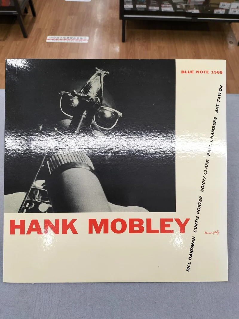 TOSHIBA-Schallplatte: Hank Mobley