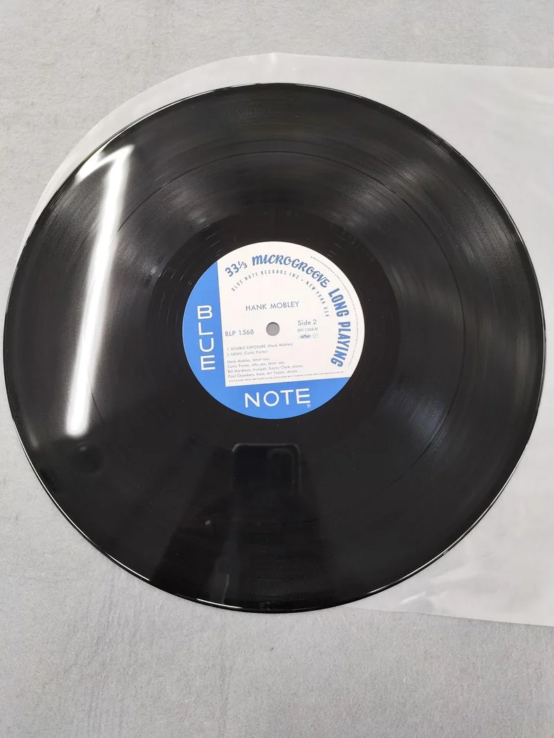 TOSHIBA-Schallplatte: Hank Mobley