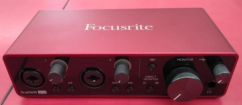 FOCUSRITE Audio-Interface: SCARLETT2I2 GEN3
