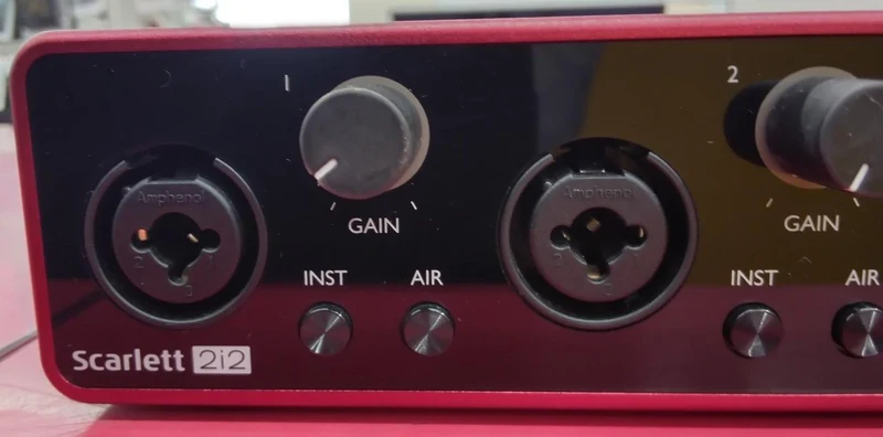FOCUSRITE Audio-Interface: SCARLETT2I2 GEN3